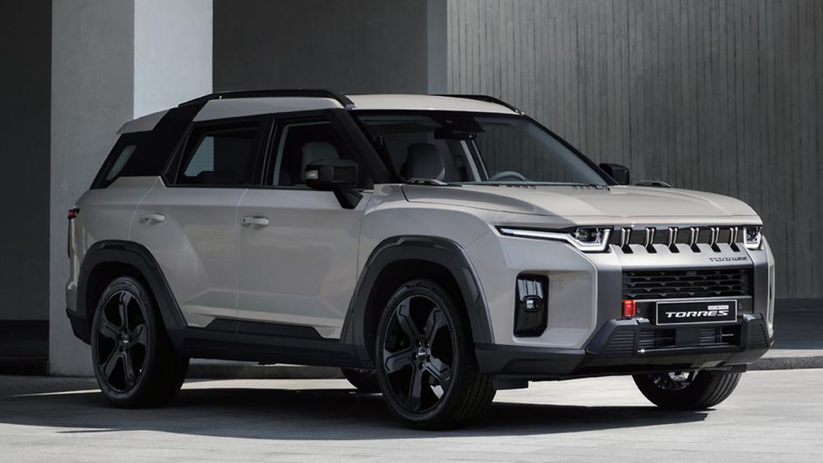 Έρχεται στην Ελλάδα το KGM Torres Hybrid